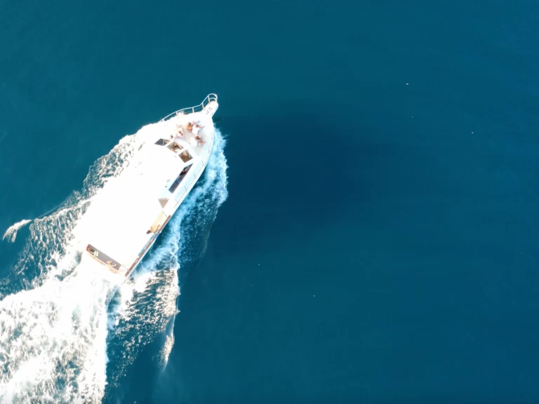 Pronajmout si Siar Moschini Andromeda v Funtana-Fontane