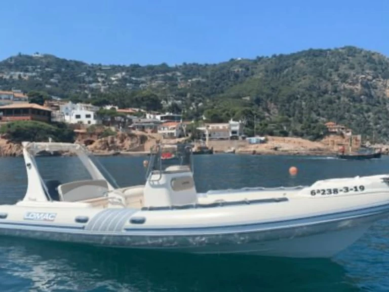 Lomac LOMAC 675 jednotlivci a charterové společnosti v Appietto