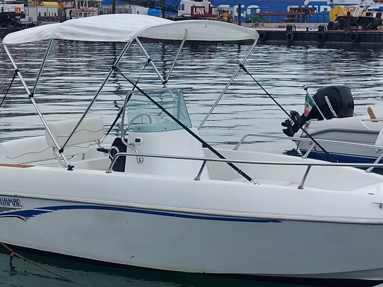 Pronajmout si BLU LINE Schizzo 520 v La Spezia