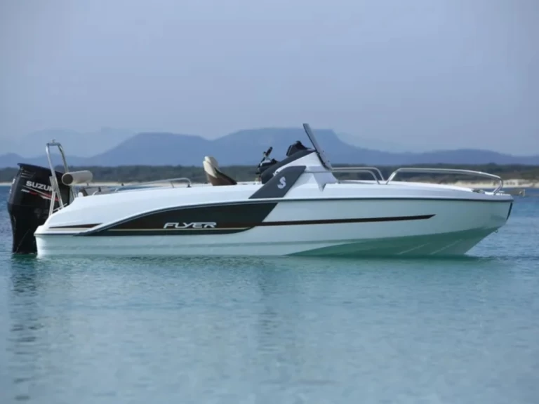 Pronájem Motorová loď Jeanneau s licencí