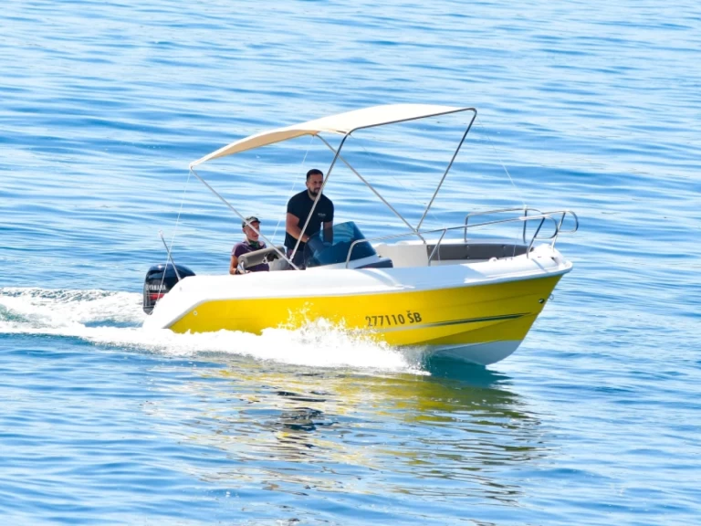 Pronájem Motorová loď Marinello s licencí