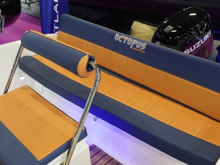 Pronájem lodi Benalmádena lákavé ceny 500 Open