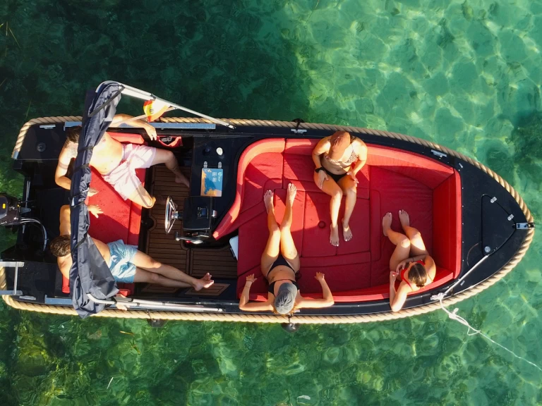 Pronájem lodi Sant Antoni de Portmany lákavé ceny 525