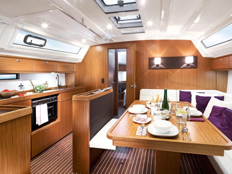 Pronajmout Plachetnice se skipperem či ne Bavaria v Fethiye