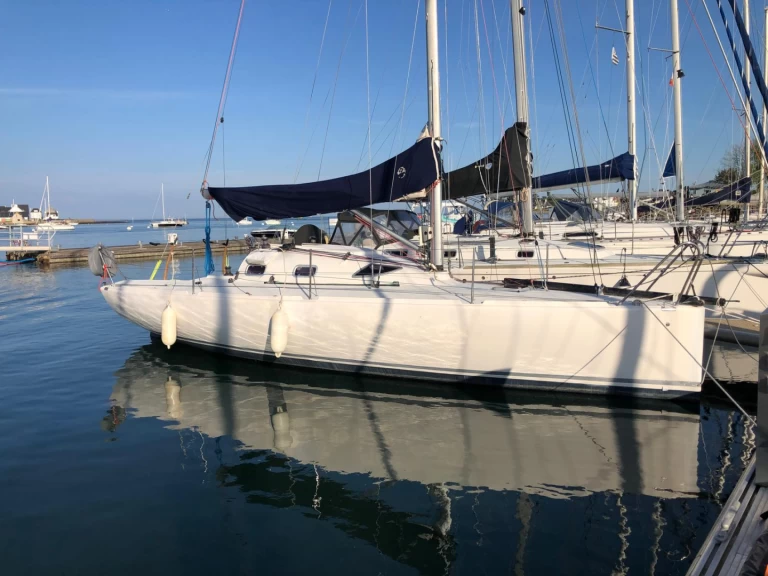 Pronájem Plachetnice Pogo Structures s licencí