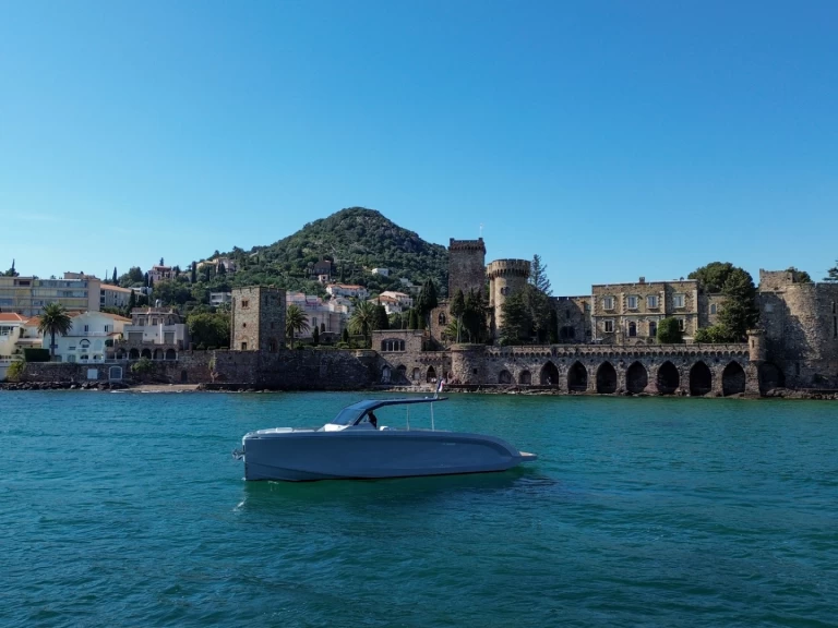 Rand Escape 30 jednotlivci a charterové společnosti v Mandelieu-la-Napoule