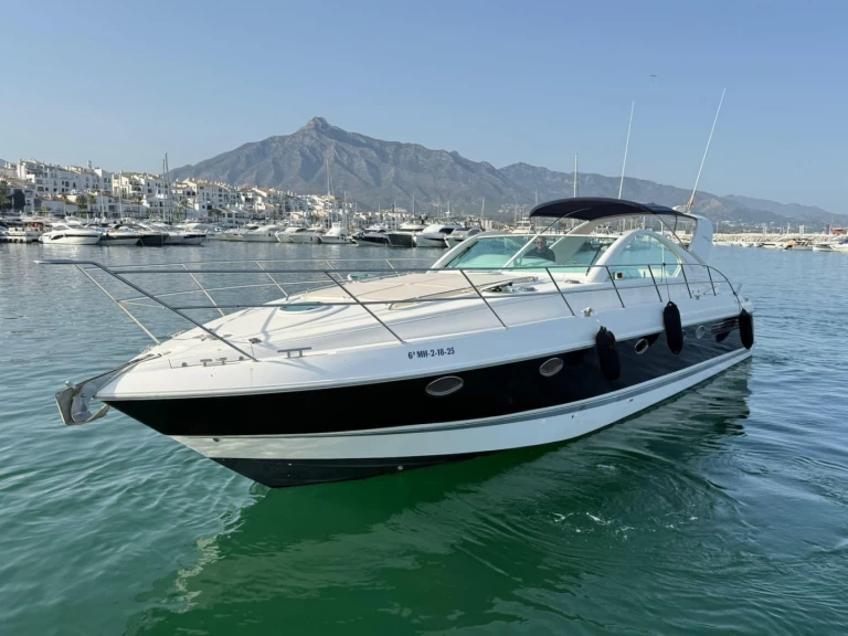 Pronájem lodi Fairline Targa 48 Gran Turismo v Marbella na Samboatu