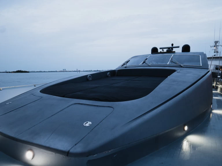 Pronájem lodi North Miami Beach lákavé ceny 27 meters