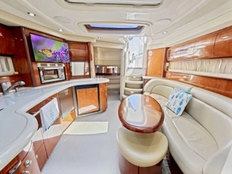 Pronájem Jachta v Turks Islands -Sea Ray SUNDANCER 420