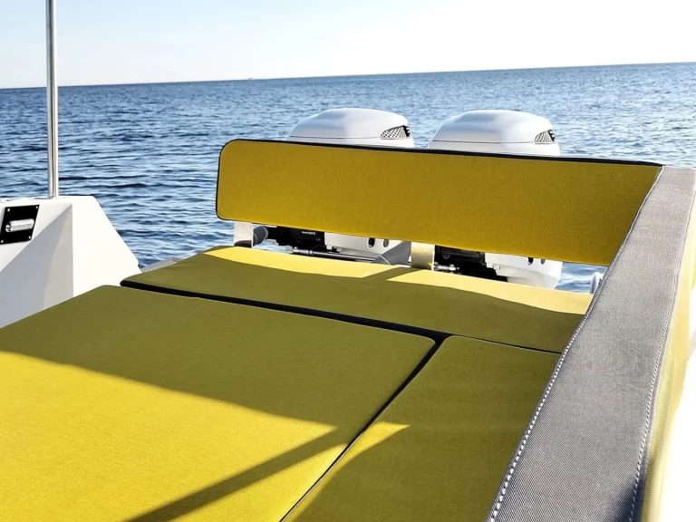 Motorová loď k pronájmu v Trapani za nejlepší cenu