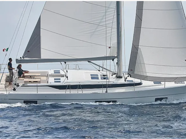 Pronájem jachty v Castiglioncello -Bavaria Bavaria C50 na Samboatu
