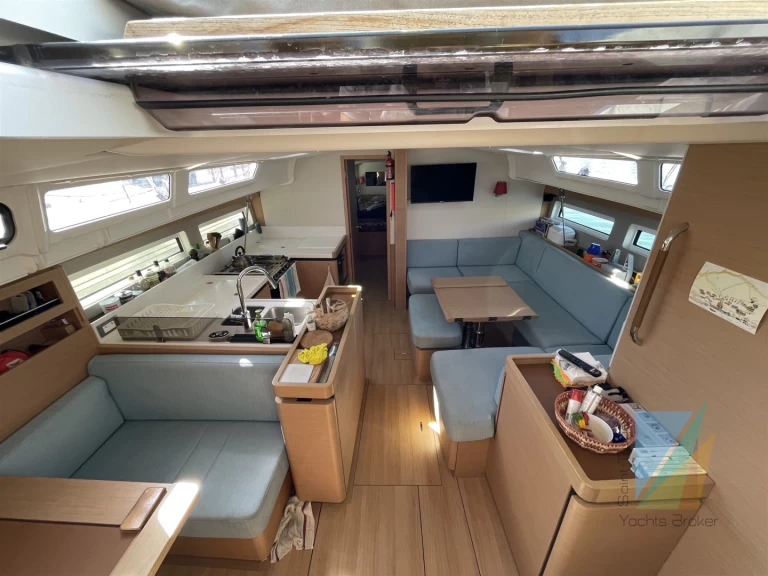 Plachetnice k pronájmu v Salerno za nejlepší cenu