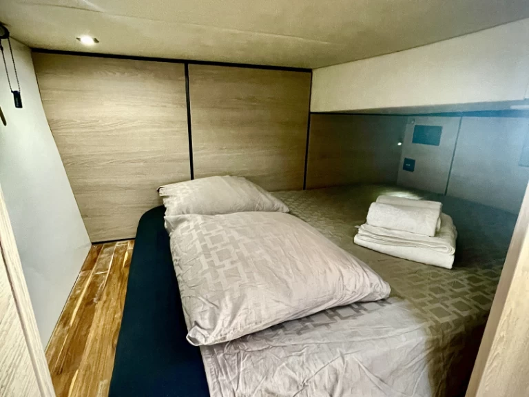 Jachta k pronájmu v Hyeres za nejlepší cenu