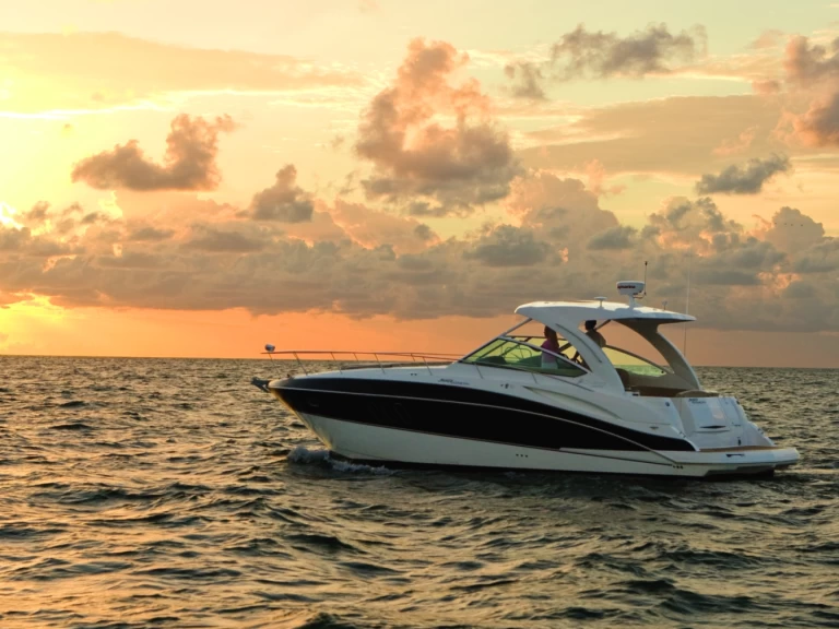 Pronájem jachty v Hyeres -Cruisers CRUISER YACHT 360 EXPRESS na Samboatu