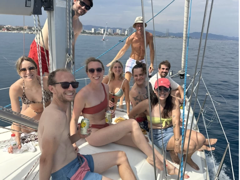 Jeanneau Sun Odyssey 40 jednotlivci a charterové společnosti v Santa Ponsa