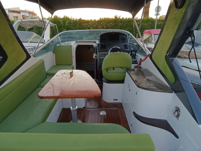 Pronájem jachty v Mandelieu-la-Napoule -blumar Sport 26 cruiser na Samboatu