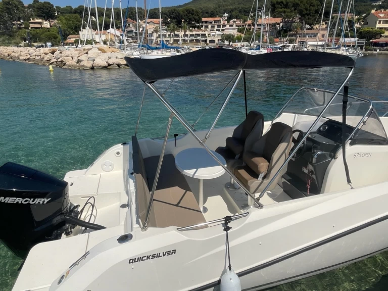 Pronájem lodi Quicksilver Activ 675 Open v La Madrague na Samboatu