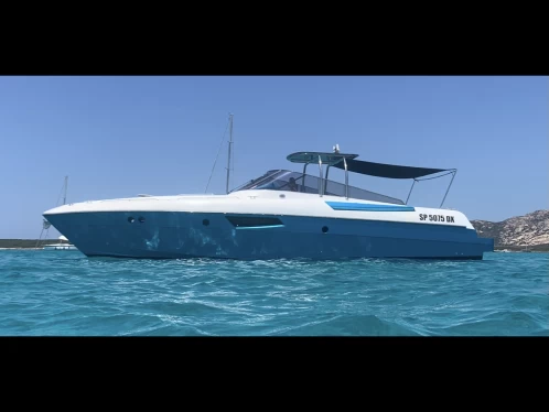 Pronájem Jachta v Stintino -Luxury Yacht  Ego 43