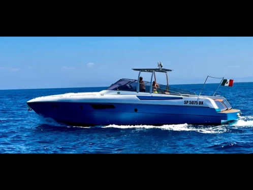 Pronájem lodi Luxury Yacht  Ego 43 v Stintino na Samboatu