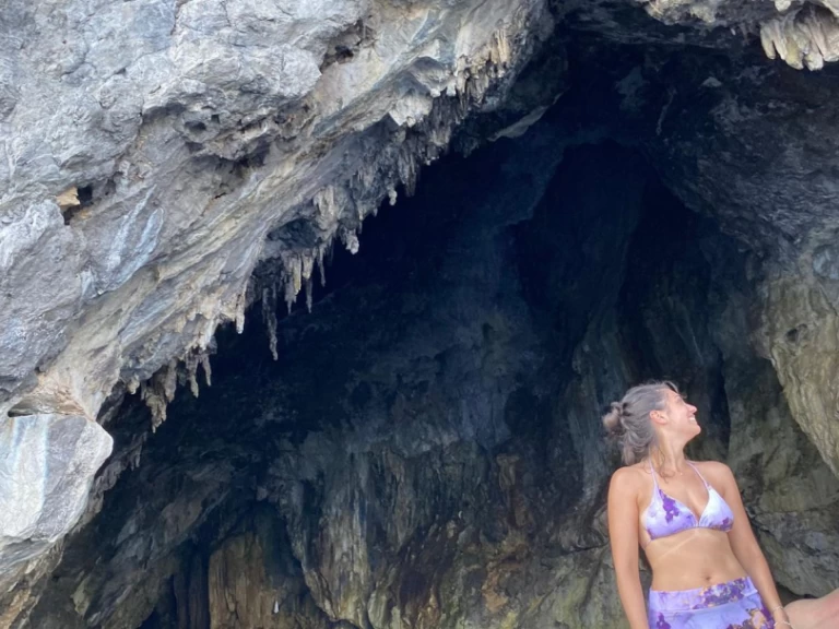 Pronájem Motorová loď Apreamare s licencí