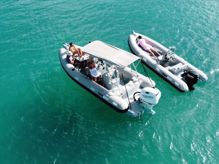 Pronájem jachty v Svatý Martin -3D Tender Lux 655 na Samboatu