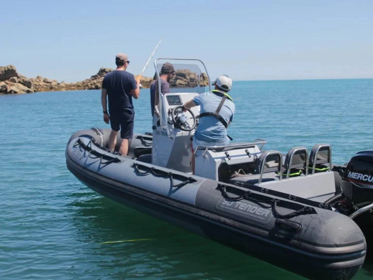 Pronájem lodi Saint-Quay-Portrieux lákavé ceny 3D Tender 600 Patrol