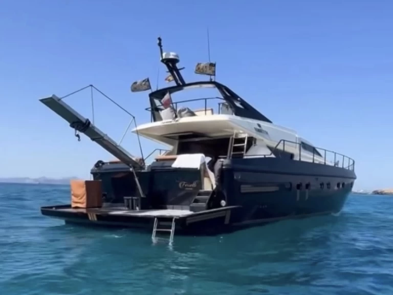 Jachta k pronájmu v Port Esportiu Marina d'Eivissa za nejlepší cenu
