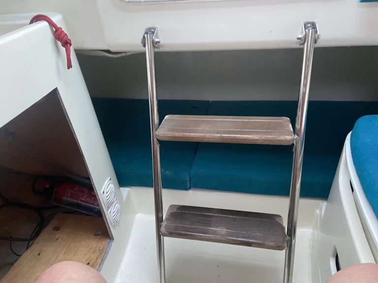 Pronájem jachty v Bénodet -Jeanneau Leader 705 na Samboatu