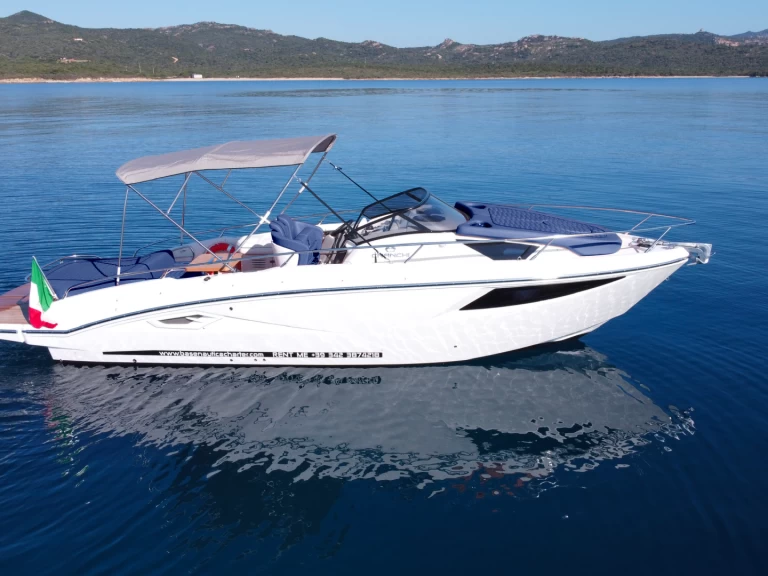 Pronájem lodi Cranchi Endurance 30 v Porto Cervo na Samboatu