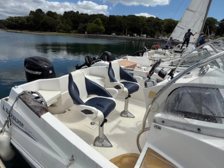 Pronajmout Motorová loď se skipperem či ne Quicksilver v Bénodet