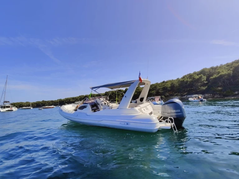 Pronájem jachty v Mandelieu-la-Napoule -Marco E-Motion 29’ na Samboatu