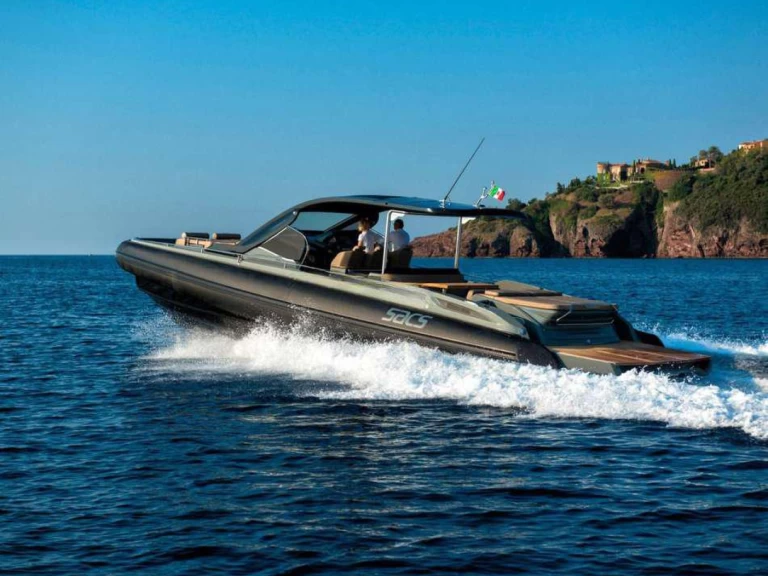 Pronájem jachty v Cannes -Sacs REBEL 47 na Samboatu