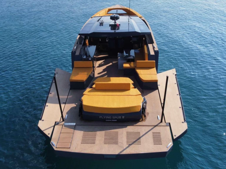 Pronajmout si OKEAN 55 v Cannes