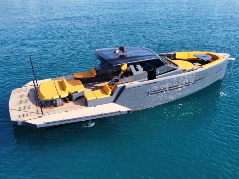 Pronájem Motorová loď OKEAN s licencí