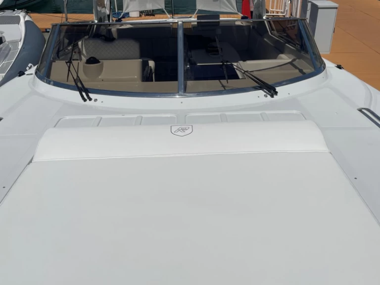 Pronajmout si Rizzardi INfive v Salerno