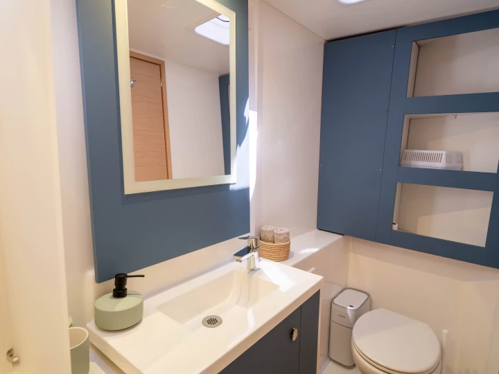 Pronájem lodi Fountaine Pajot Isla 40 v Villeneuve-Loubet na Samboatu