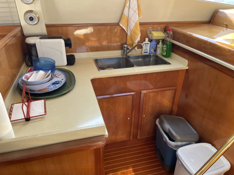 Pronajmout si Dellapasqua DC 14 Fly v Castellammare di Stabia