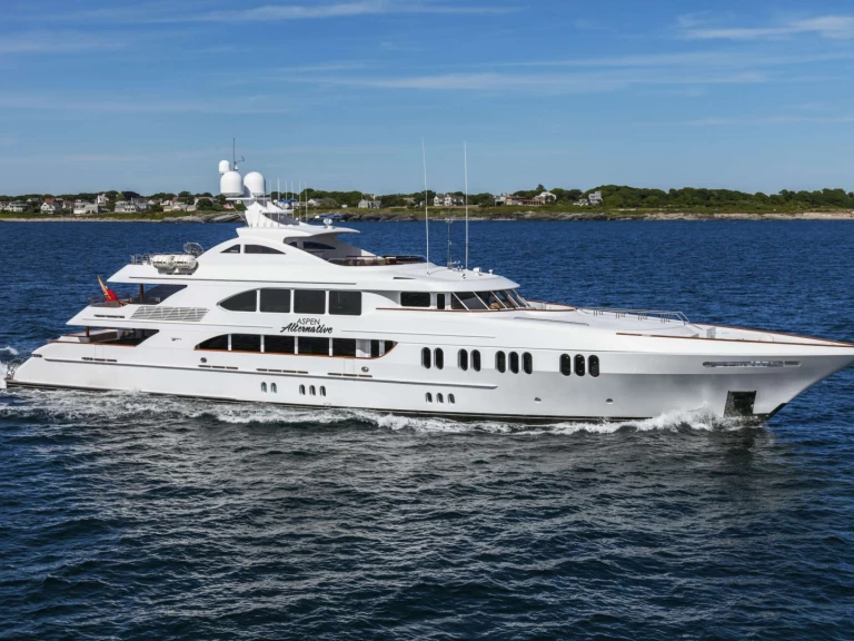 Pronajmout si Trinity Yachts ASPEN ALTERNATIVE v Panama