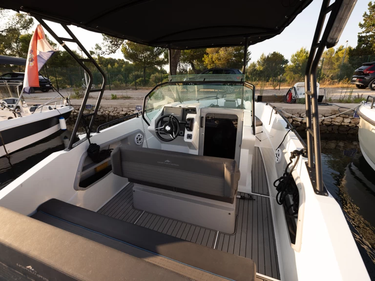 Pronájem lodi Northmaster Northmaster 685 Cruiser v Šibenik  na Samboatu