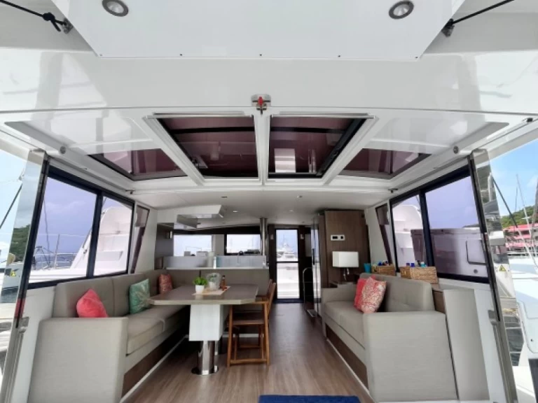 Pronájem lodi Parham Town lákavé ceny Bali 4.6