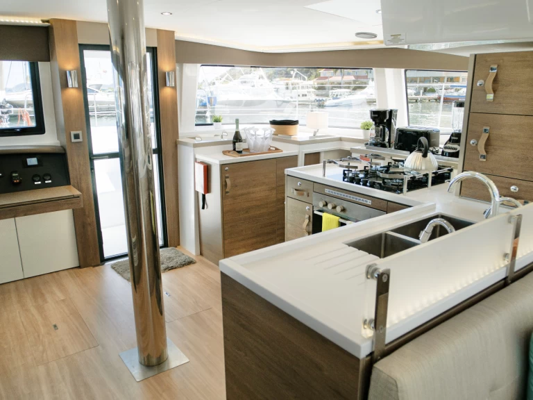 Pronájem Katamarán v Parham Town -Bali Bali 4.8