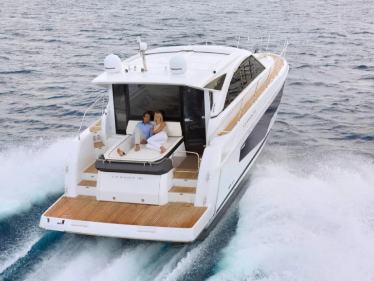 Princess Princess V62S jednotlivci a charterové společnosti v Juan-les-Pins