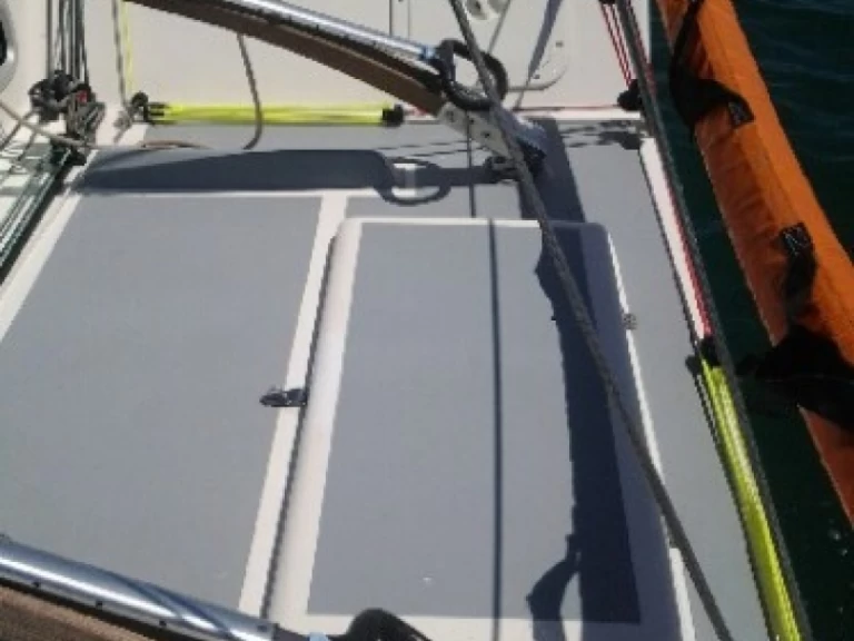 Pronájem jachty v Loctudy -3c-Composites Bongo 9.60 na Samboatu