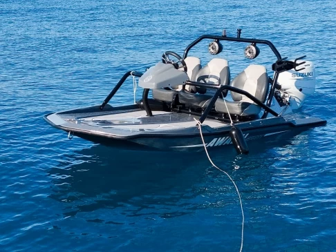 Pronájem jachty v Golfe-Juan -AWASH Awash 370 na Samboatu