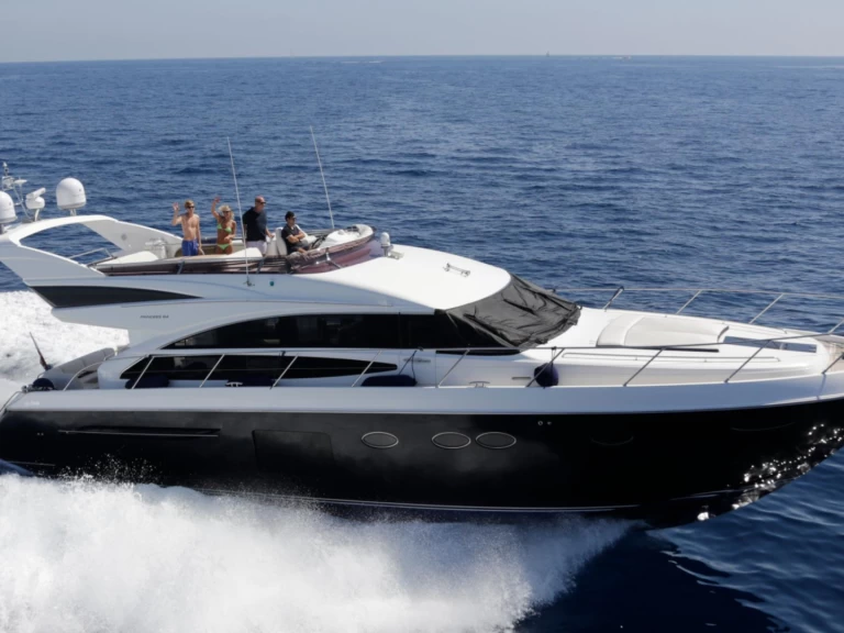 Pronajmout Jachta se skipperem či ne Princess v Beaulieu-sur-Mer