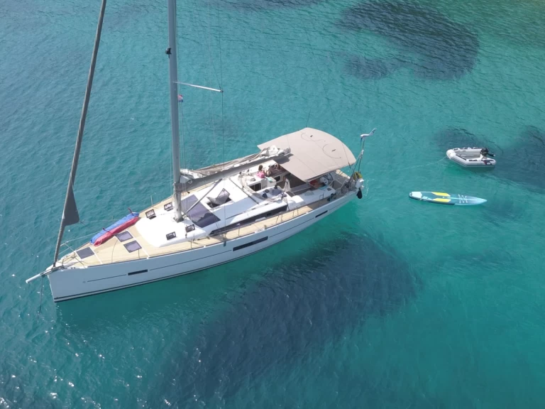 Dufour Dufour 500 Grand Large jednotlivci a charterové společnosti v Preveza Marina