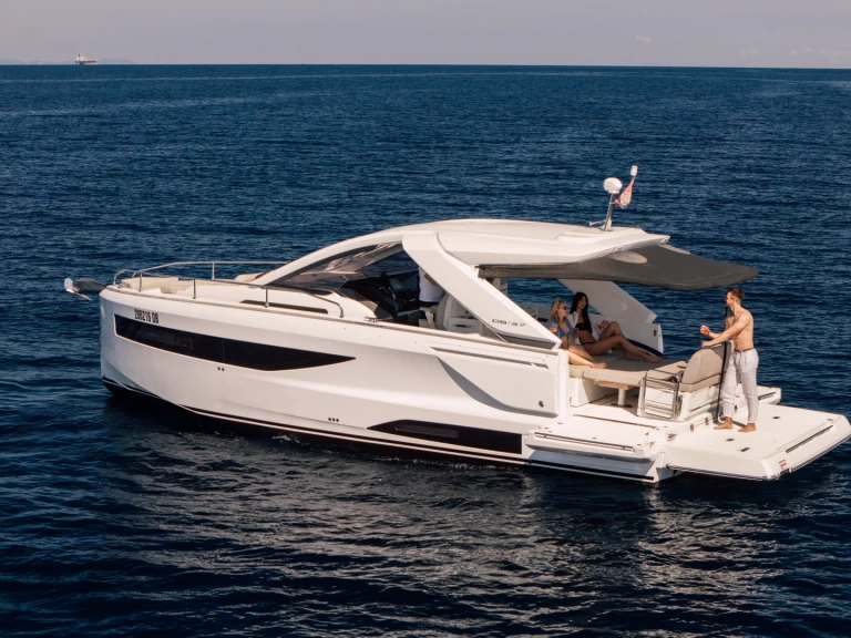 Pronájem lodi Zadar lákavé ceny DB/37