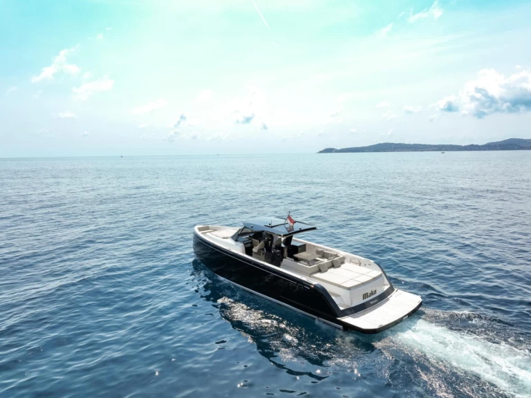 Pronájem lodi Monako lákavé ceny Pardo 50