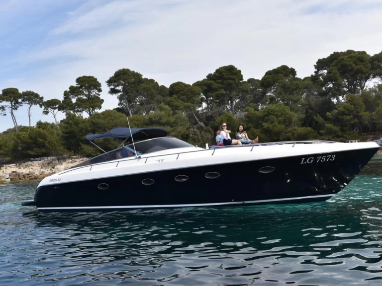 Pronajmout Motorová loď se skipperem či ne Marine Yachting v Juan-les-Pins