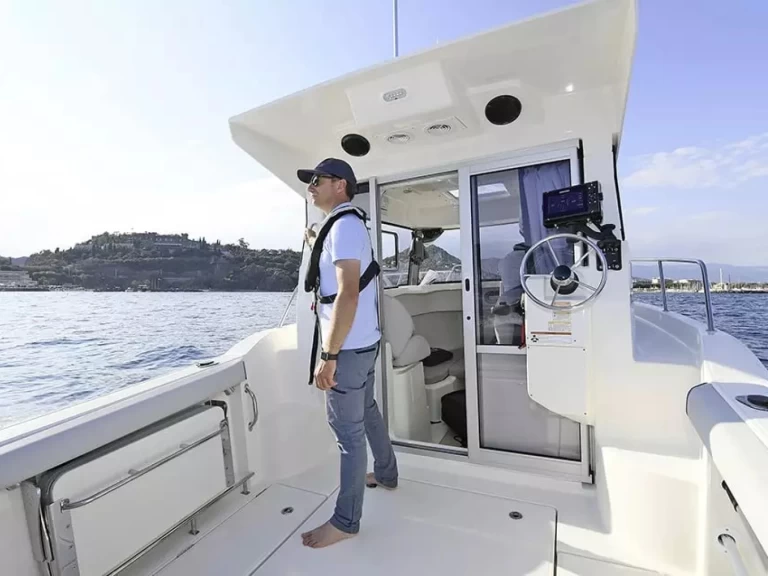 Motorová loď k pronájmu v Trébeurden za nejlepší cenu